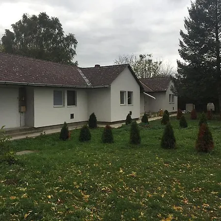 Apartment Chill And Trendy, Studio In Koszeg, Forintos Str 7.1 Sleeps Up To 4 Koszeg